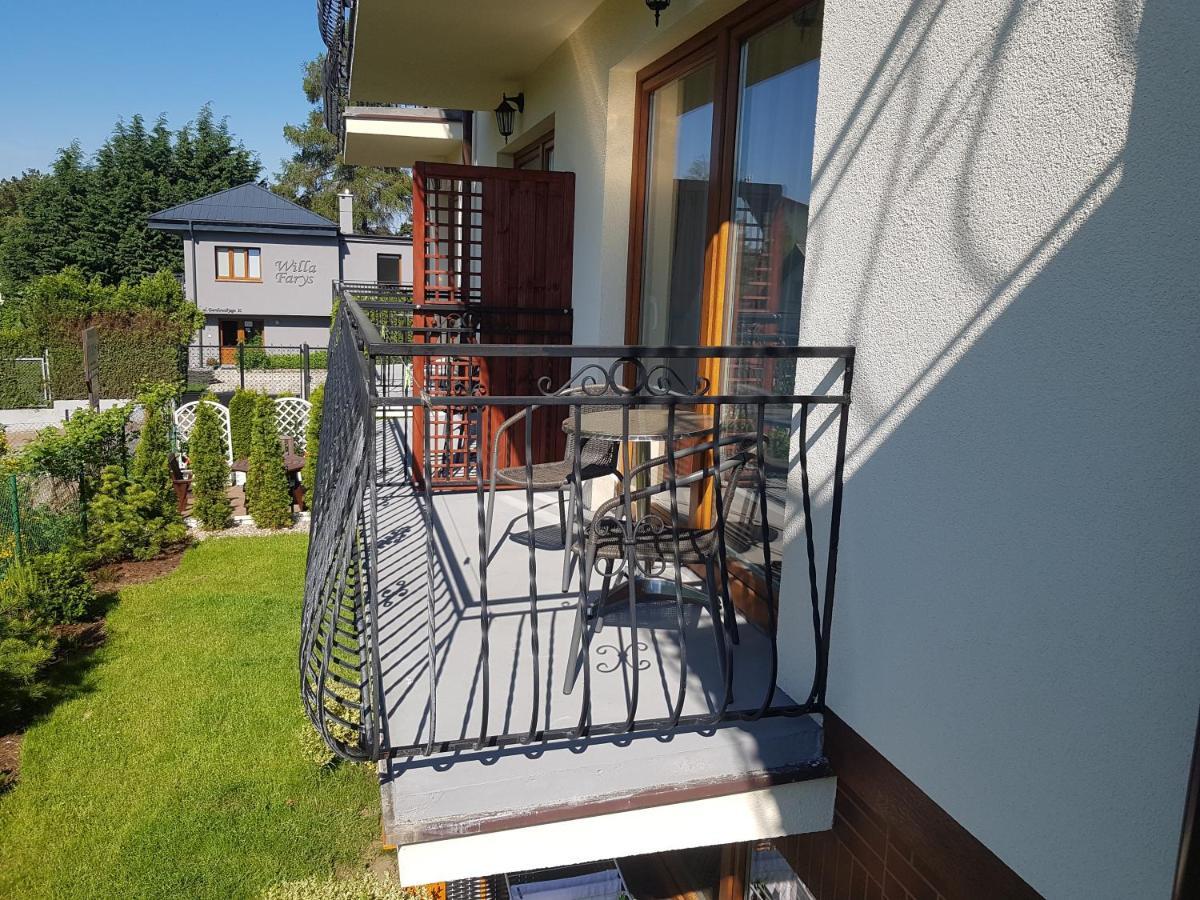 Dom Jastrzebia Z Basenem I Jacuzzi Lägenhet Jastrzębia Góra Exteriör bild